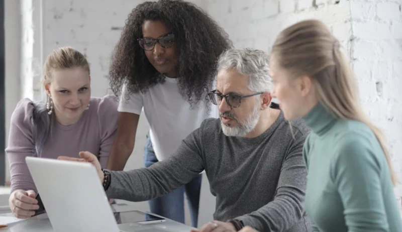 o-que-e-a-nr-1-e-por-que-sua-empresa-precisa-se-adequar