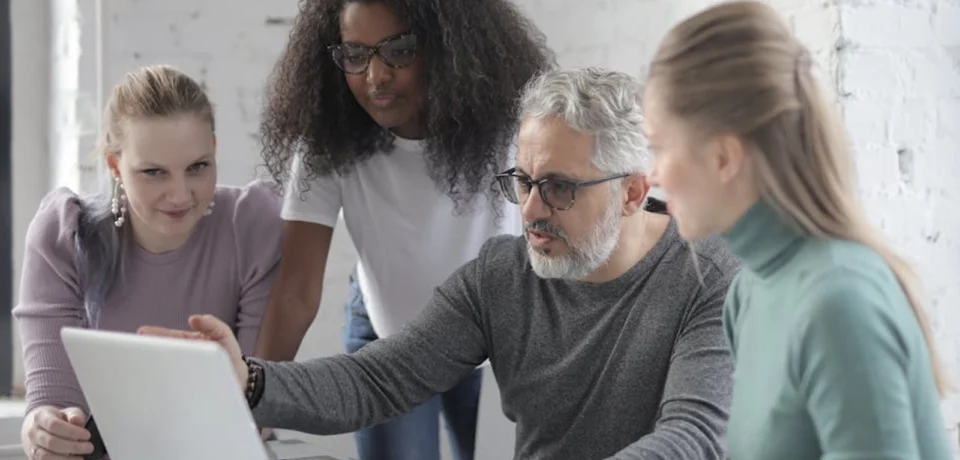 o-que-e-a-nr-1-e-por-que-sua-empresa-precisa-se-adequar